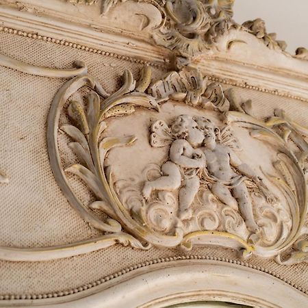 דירות אביניון Bien D'Exception En Face Du Palais Des Papes מראה חיצוני תמונה