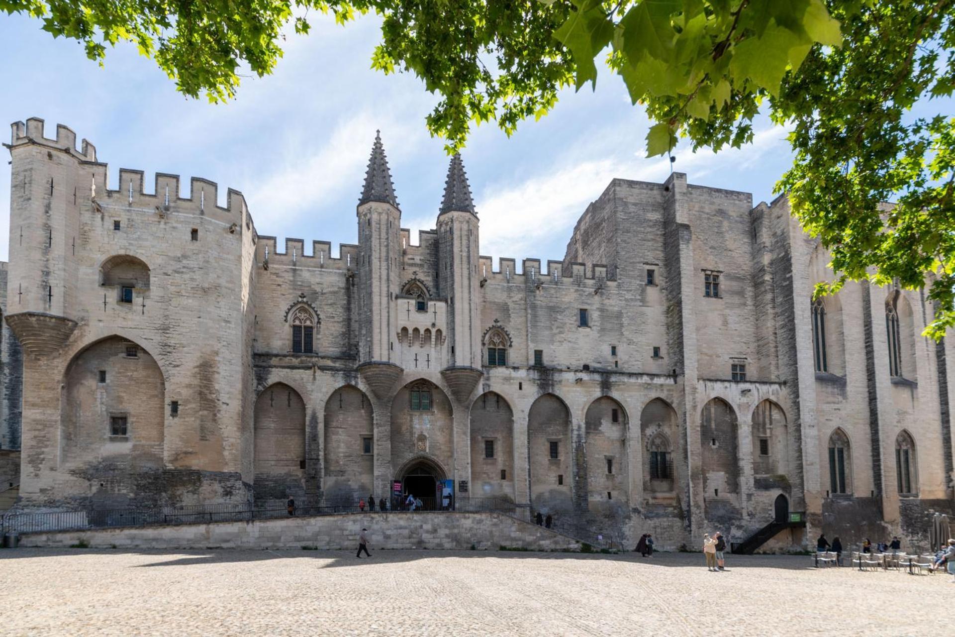 דירות אביניון Bien D'Exception En Face Du Palais Des Papes מראה חיצוני תמונה